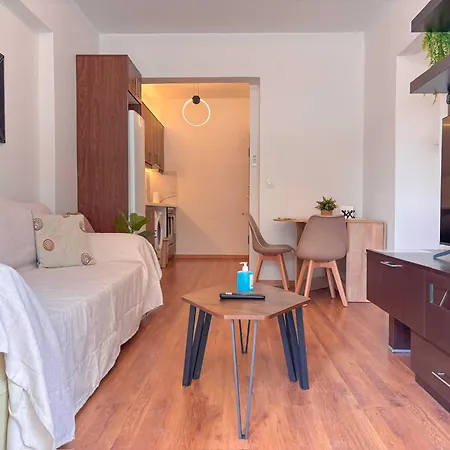 Restful Flat In Glyfada Center Apartment