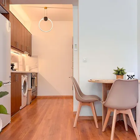 Restful Flat In Glyfada Center * Athens