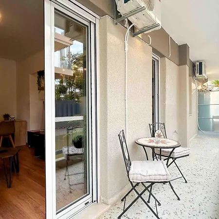 Restful Flat In Glyfada Center Διαμέρισμα Αθήνα